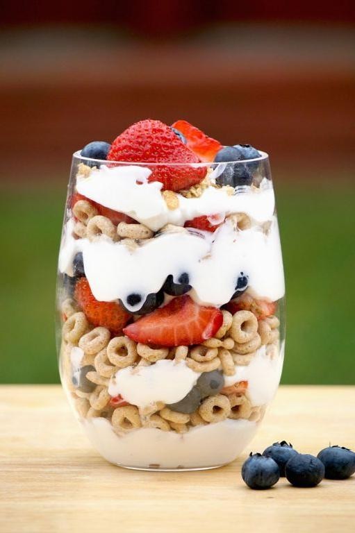 Cheerios Yogurt Parfait