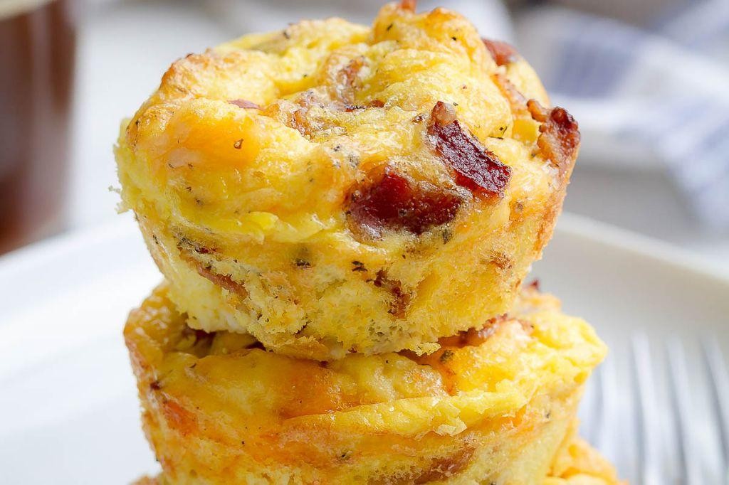 Cheesy Bacon and Egg Muffins