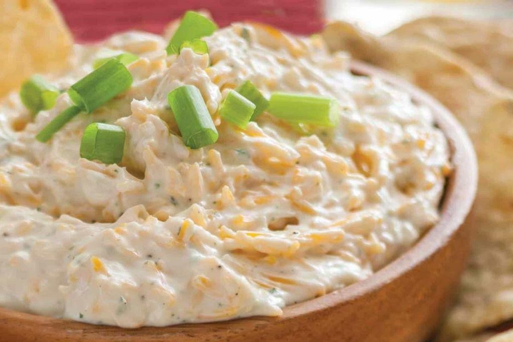 Cheesy Beer Dip