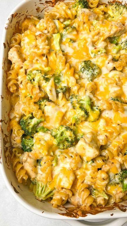 Cheesy Broccoli Chicken Pasta Bake