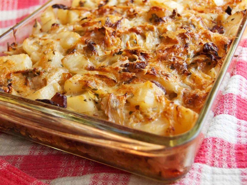 Cheesy Cabbage Casserole with Bacon