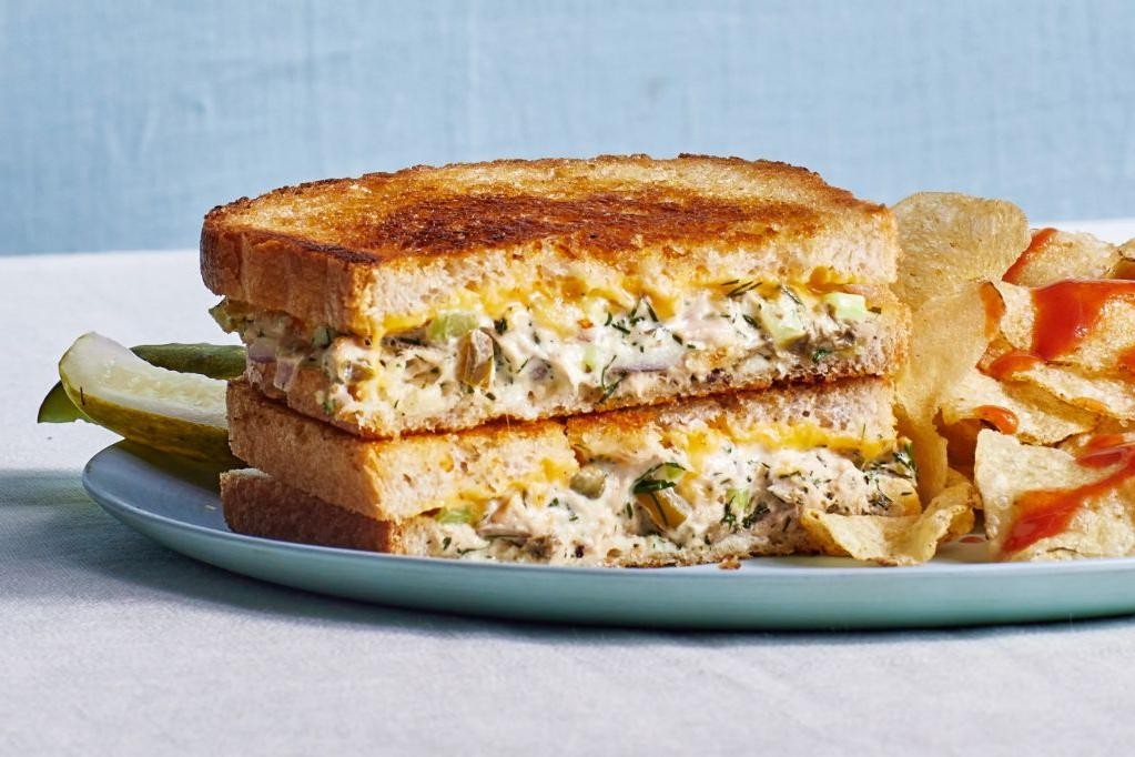 Cheesy Tuna Melt Sandwich
