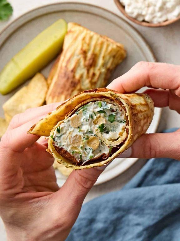 Chicken and Cottage Cheese Wraps