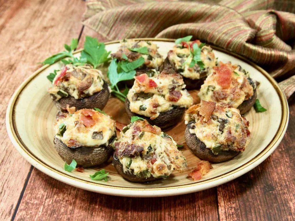 Chicken and Jalapeno Stuffed Mushrooms