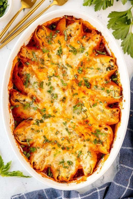 Chicken and Marinara Stuffed Shells