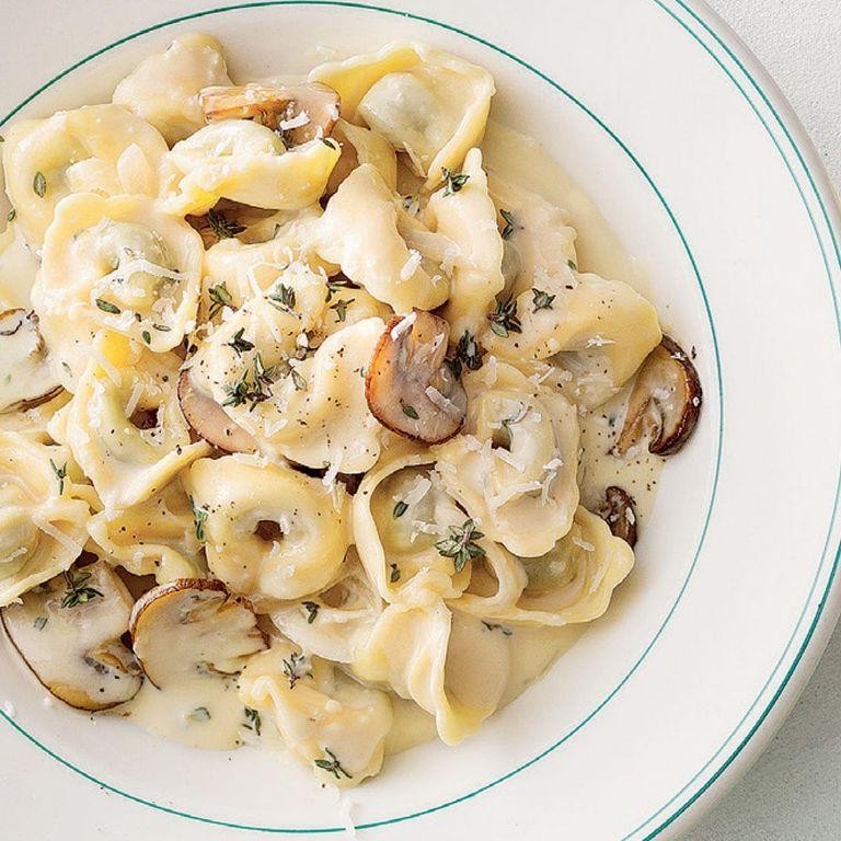 Chicken and Mushroom Tortellini in White Wine Sauce
