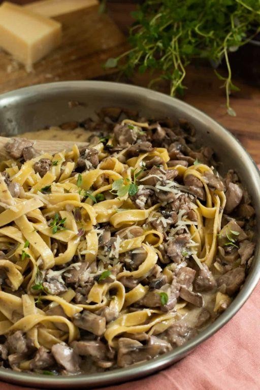 Chicken and Red Wine Pasta