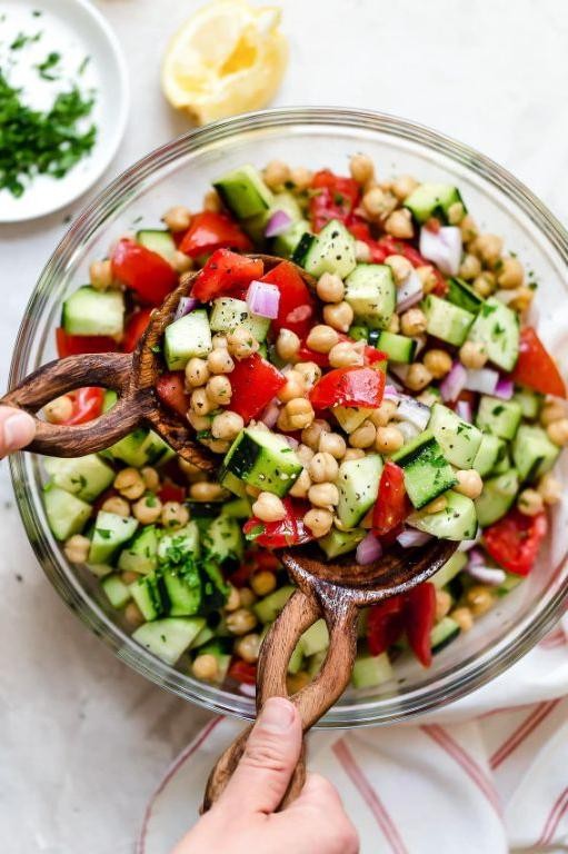 Chickpea Cucumber Salad
