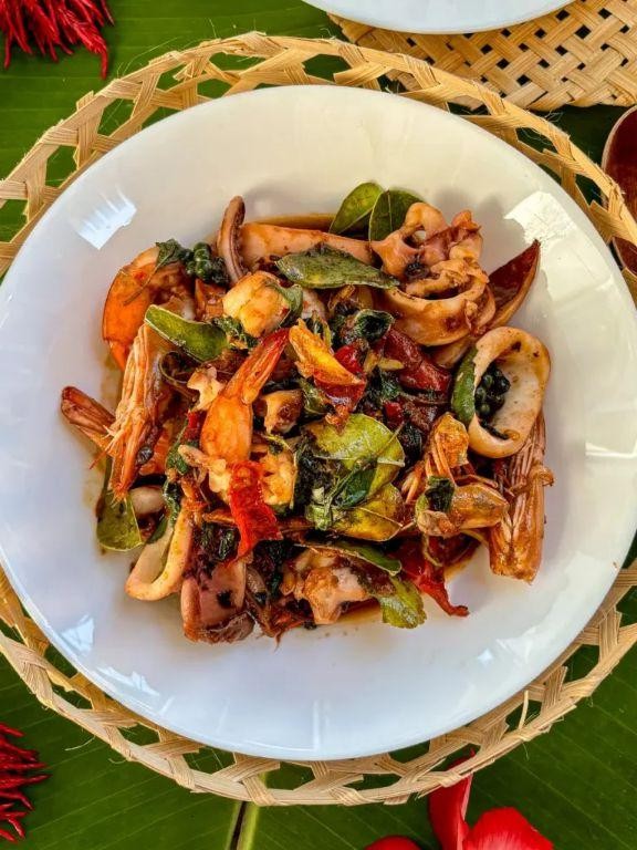 Chili Lime Mixed Seafood Stir Fry