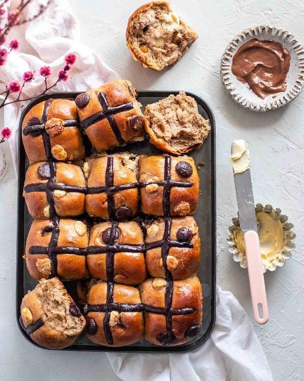 Chocolate Chip Hot Cross Buns