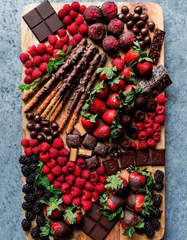 Chocolate Lovers Charcuterie Board