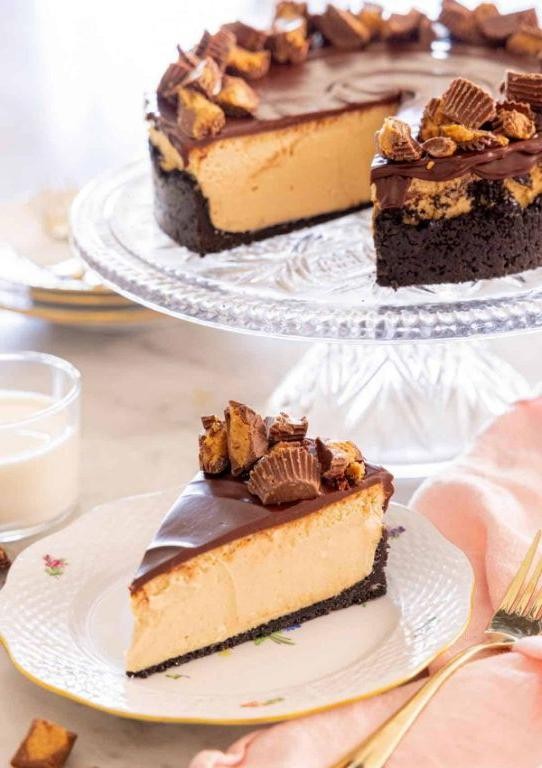 Chocolate Peanut Butter Cheesecake