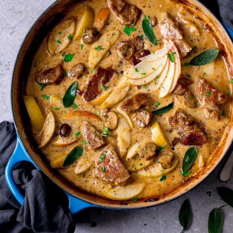 Christmas Casserole with Pork and Apples
