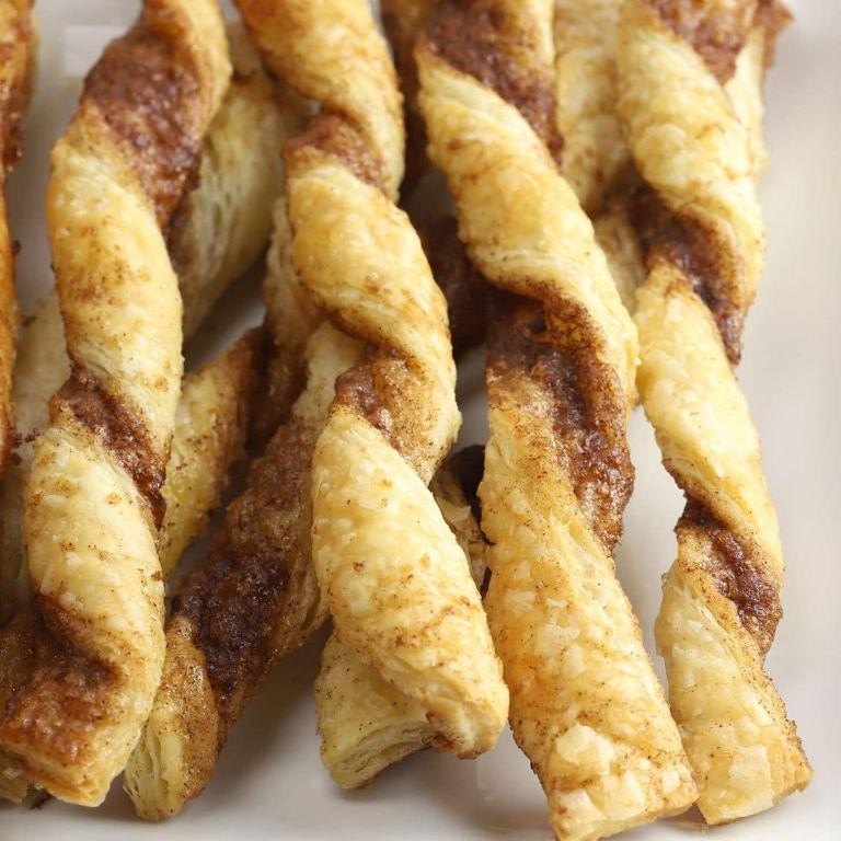 Cinnamon Sugar Phyllo Dough Breakfast Twists