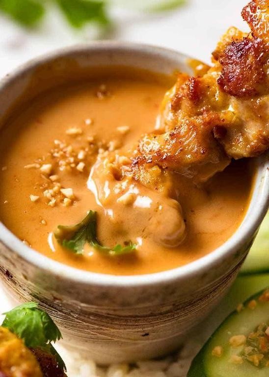 Classic Chicken Satay with Peanut Sauce