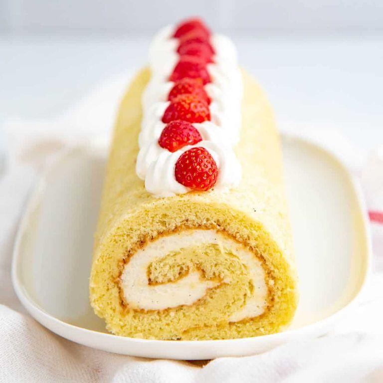 Classic Vanilla Jelly Roll