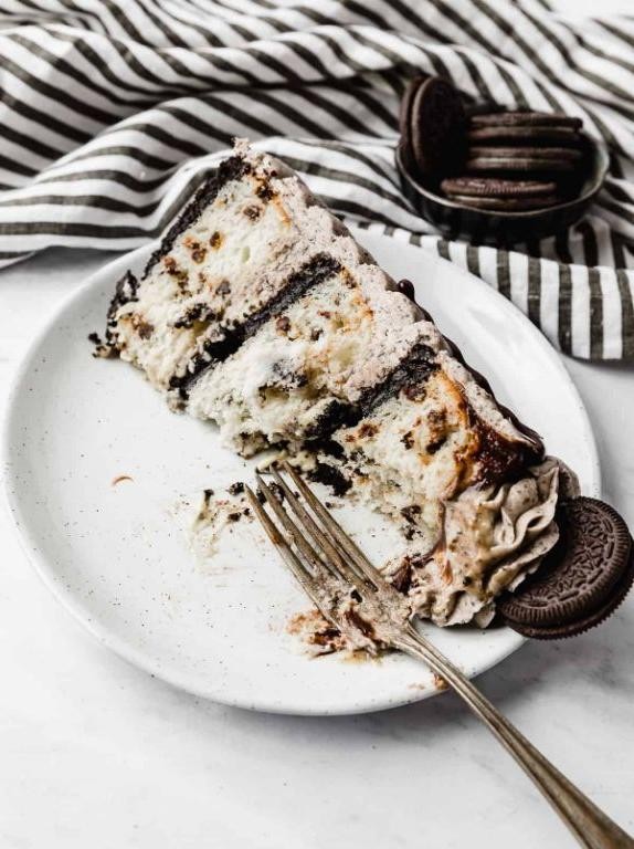 Coconut Cookies and Cream Ice Cream Cake
