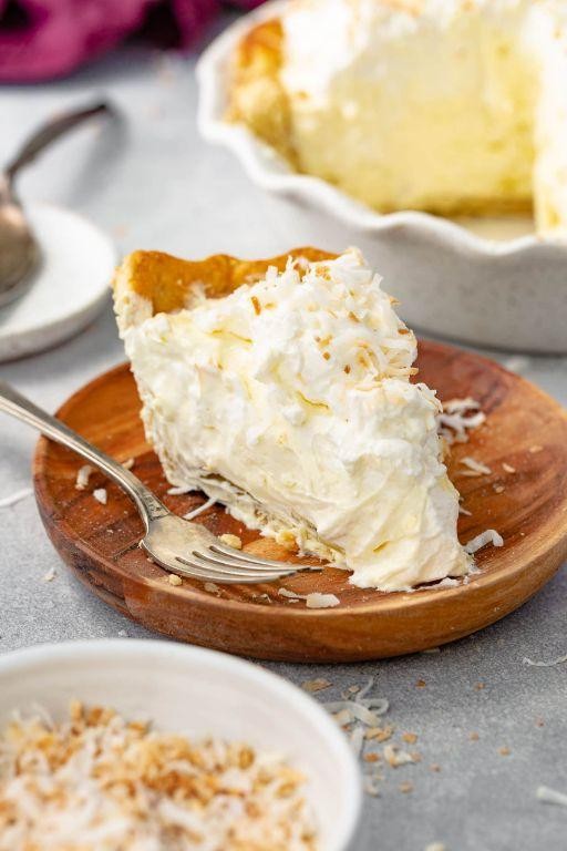 Coconut Cool Whip Pie