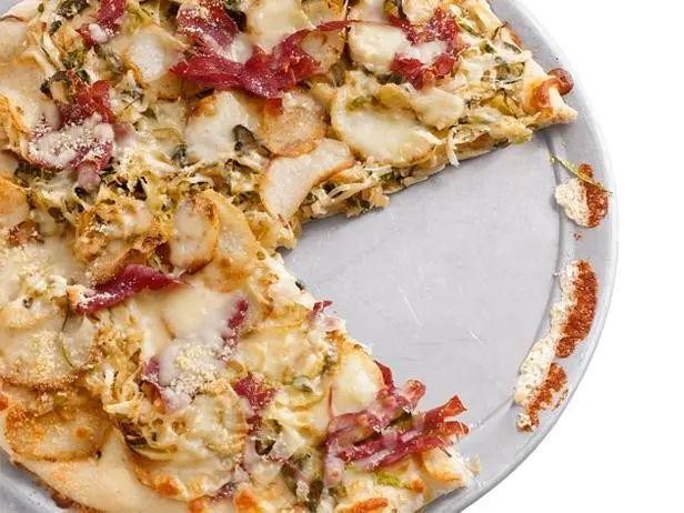 Corned Beef and Cabbage Pizza