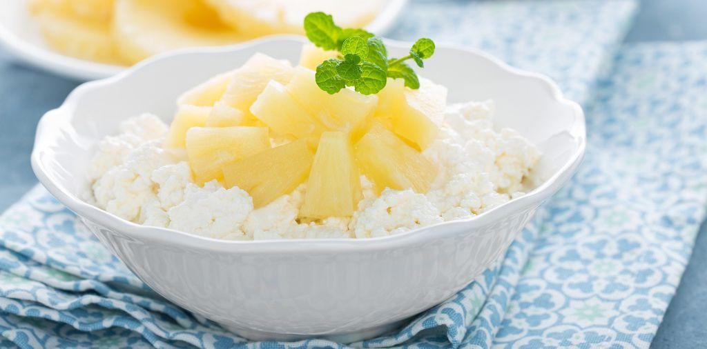 Cottage Cheese and Pineapple Bowl