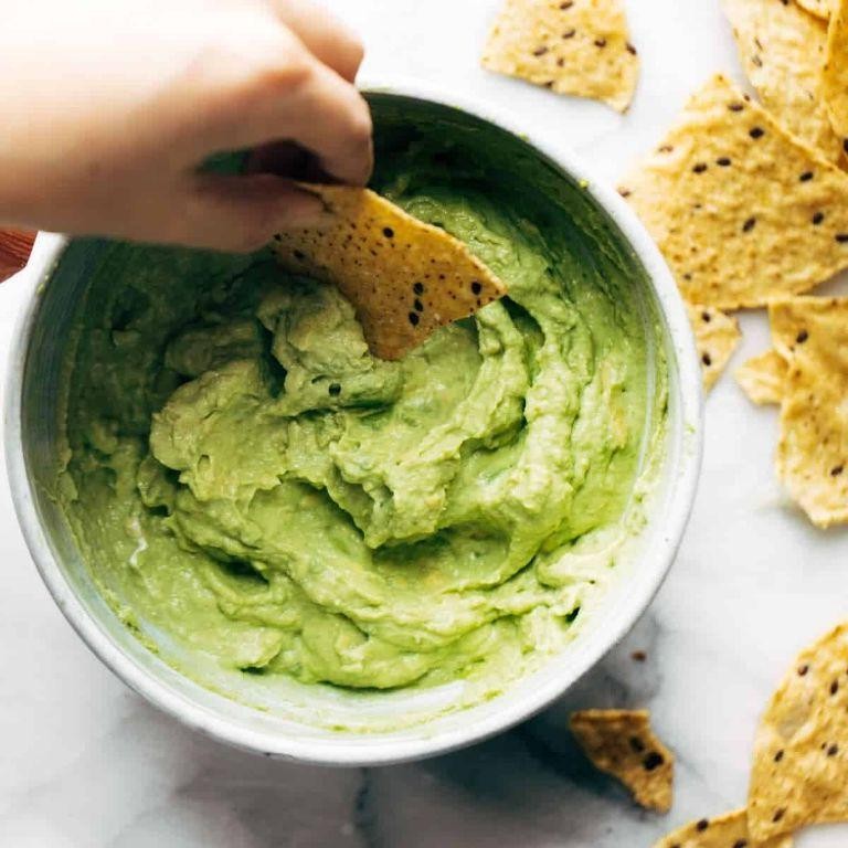 Creamy Avocado Boat Dip