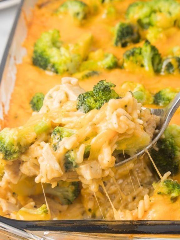 Creamy Knorr Cheddar Broccoli Rice Casserole
