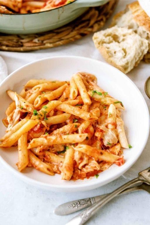 Creamy Pink Sauce Chicken