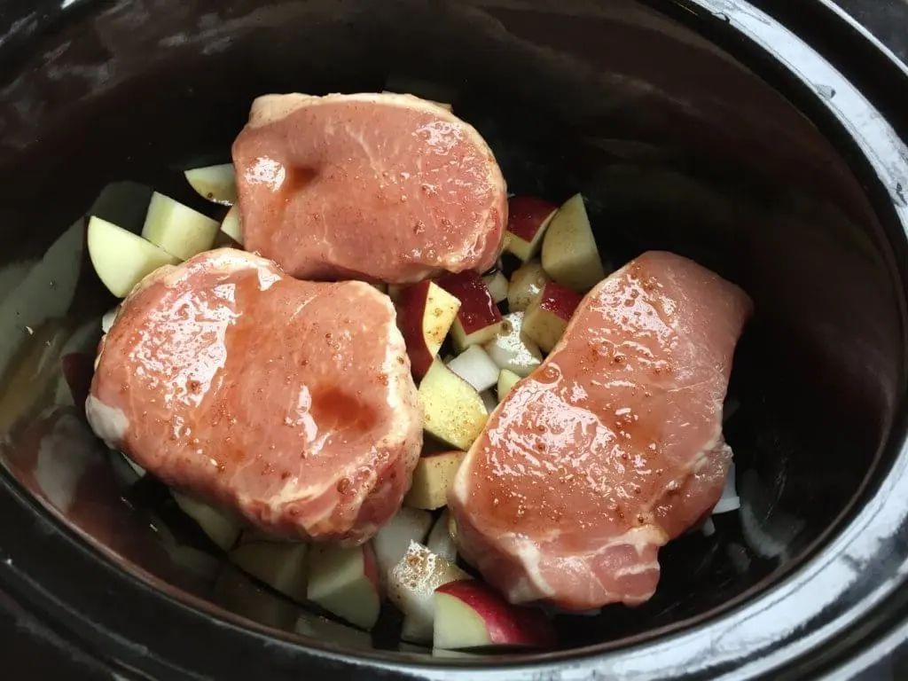 Crock Pot Pork Steaks with Apples and Onions