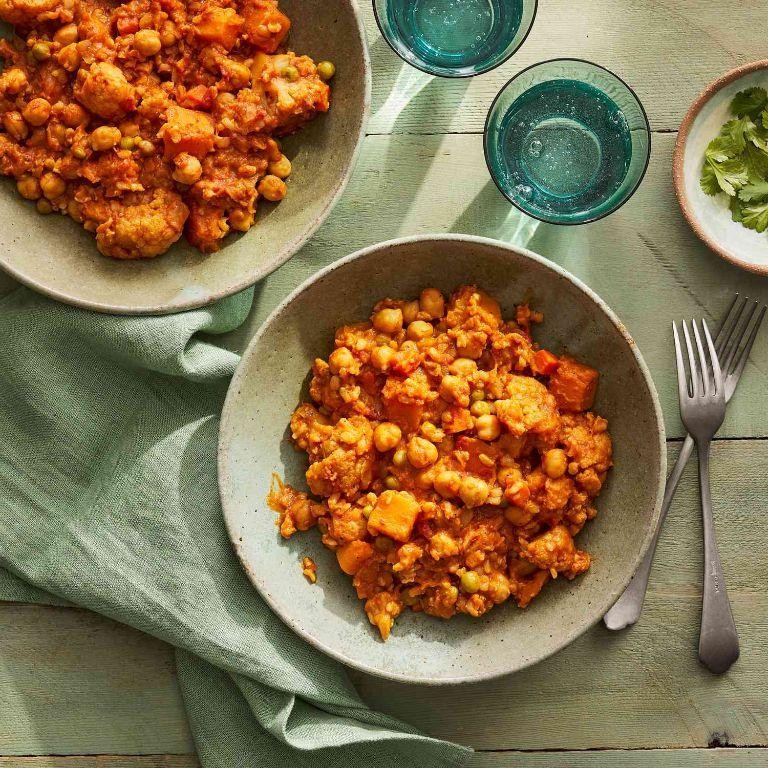 Crockpot Cauliflower and Chickpea Curry