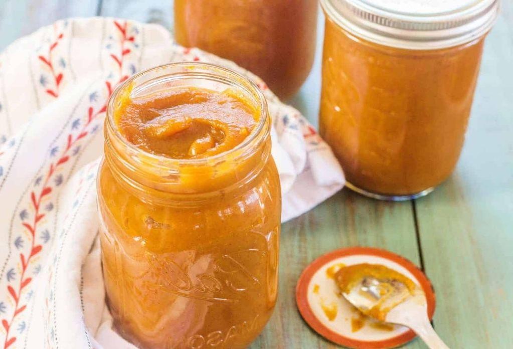 Crockpot Sweet Potato and Apple Butter
