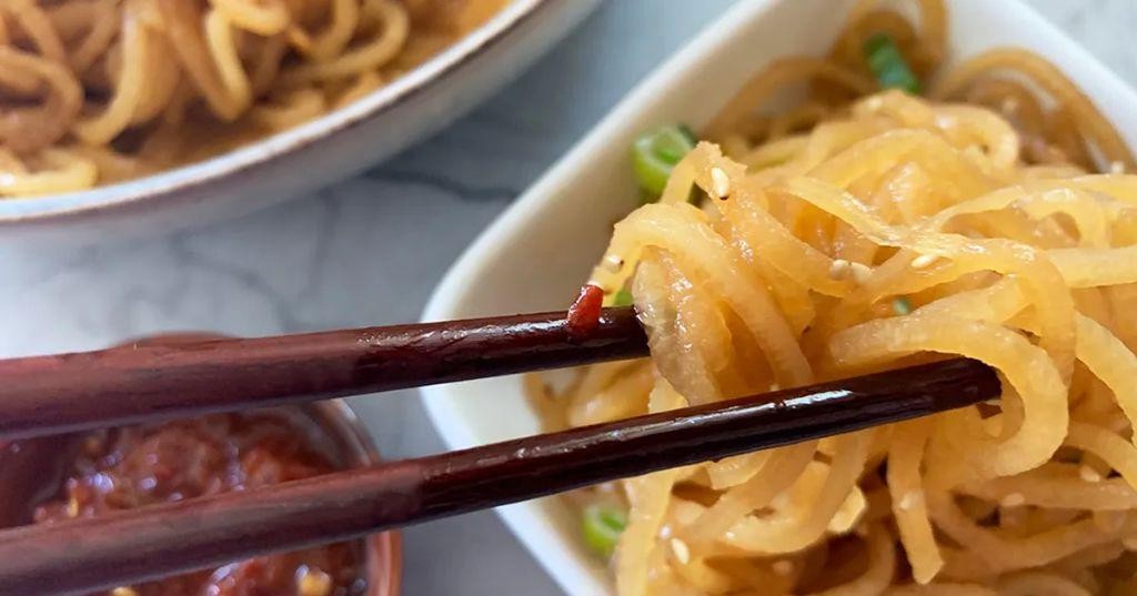 Daikon Radish Noodles with Sesame Dressing