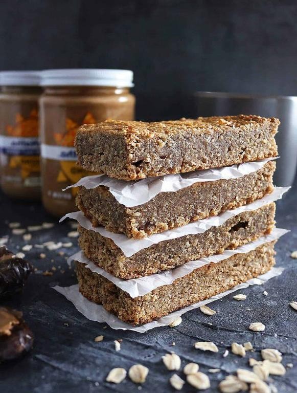 Date Sugar Almond Butter Bars