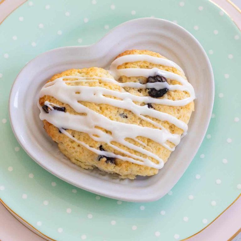 Dilpasand Cherry Scones