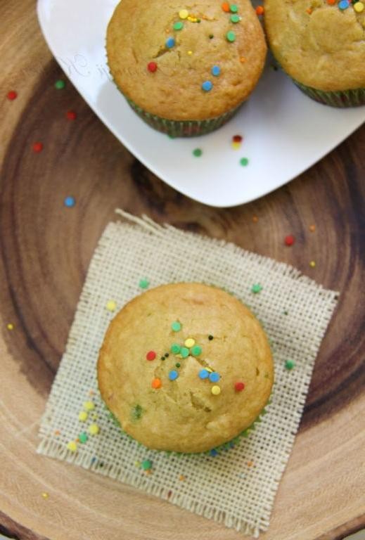 Dilpasand Vanilla Cupcakes