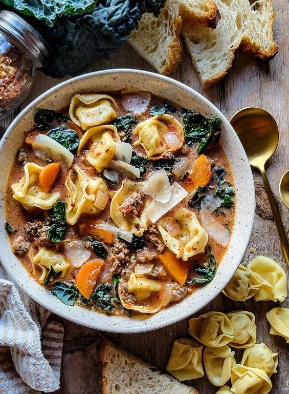 Ditalini with Spicy Sausage and Kale