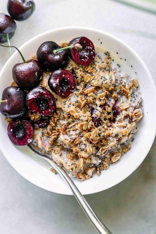Dried Cherry and Cinnamon Oatmeal