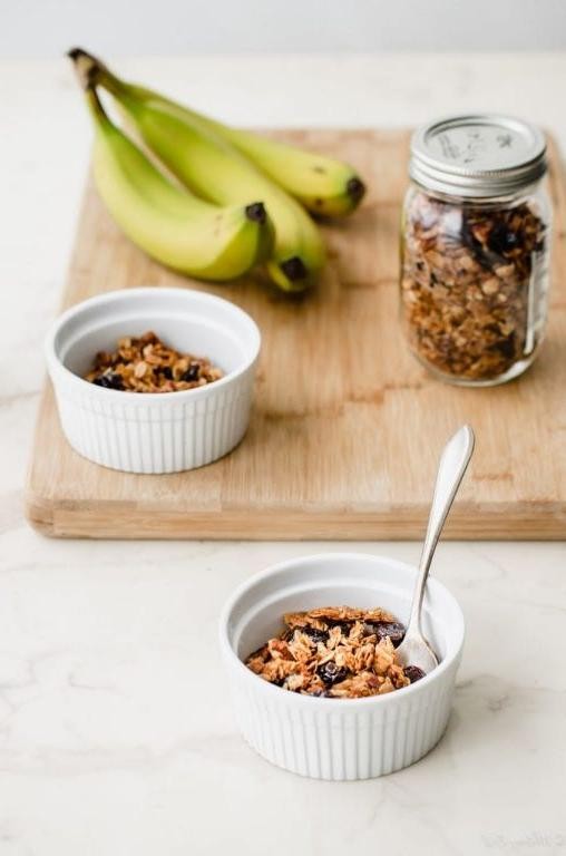 Dried Cherry and Pecan Granola