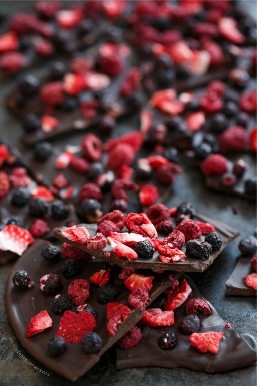 Dried Fruit and Chocolate Bark