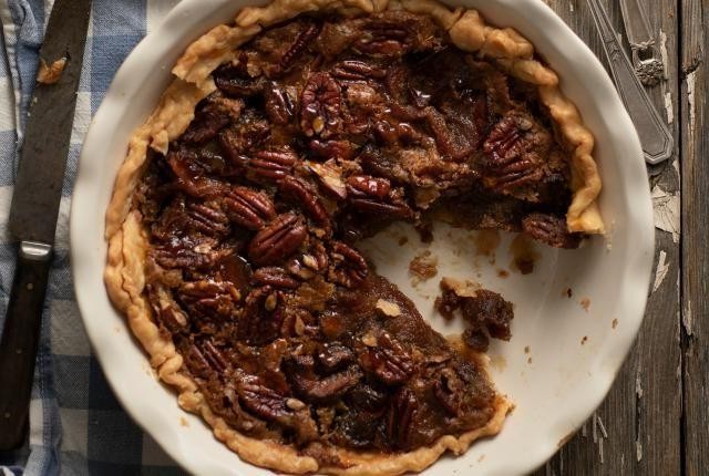 Dried Fruit and Pecan Pie