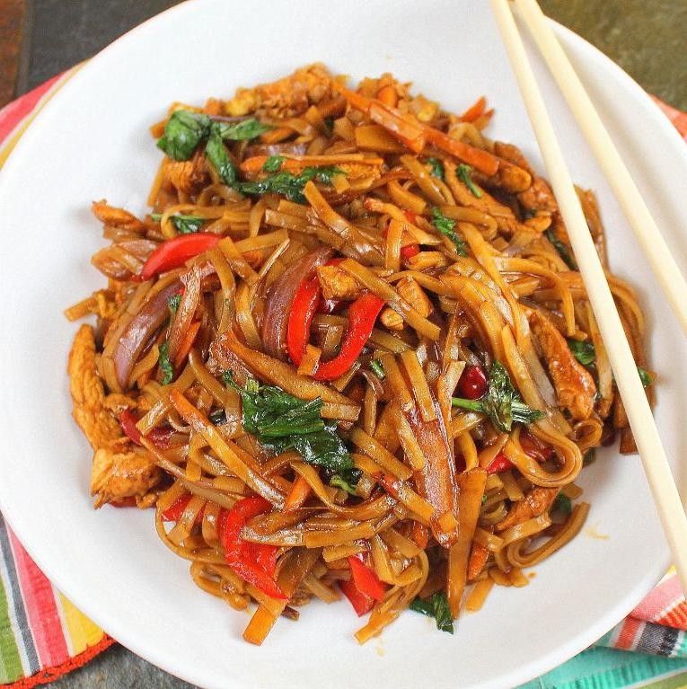 Drunken Noodles with Salmon and Dill