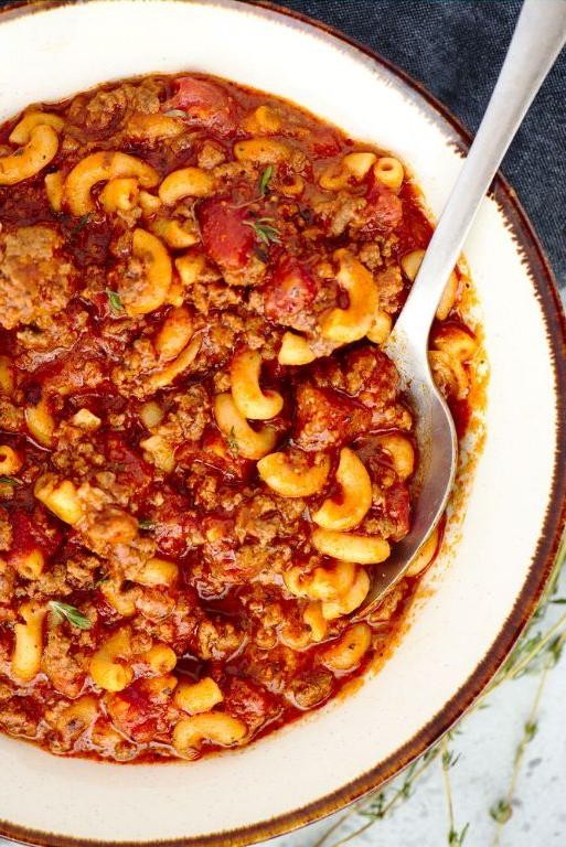 Dutch Oven Camping Goulash