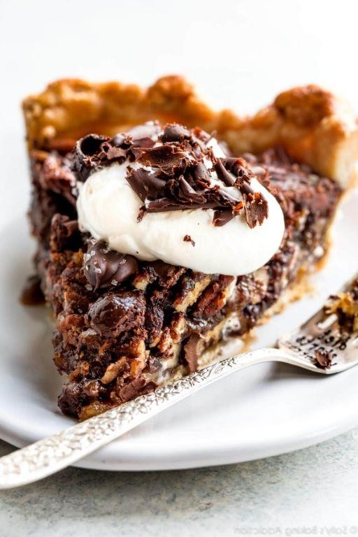 Easy Chocolate Pecan Pie