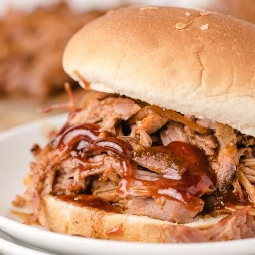 Easy Crock Pot Pulled Pork