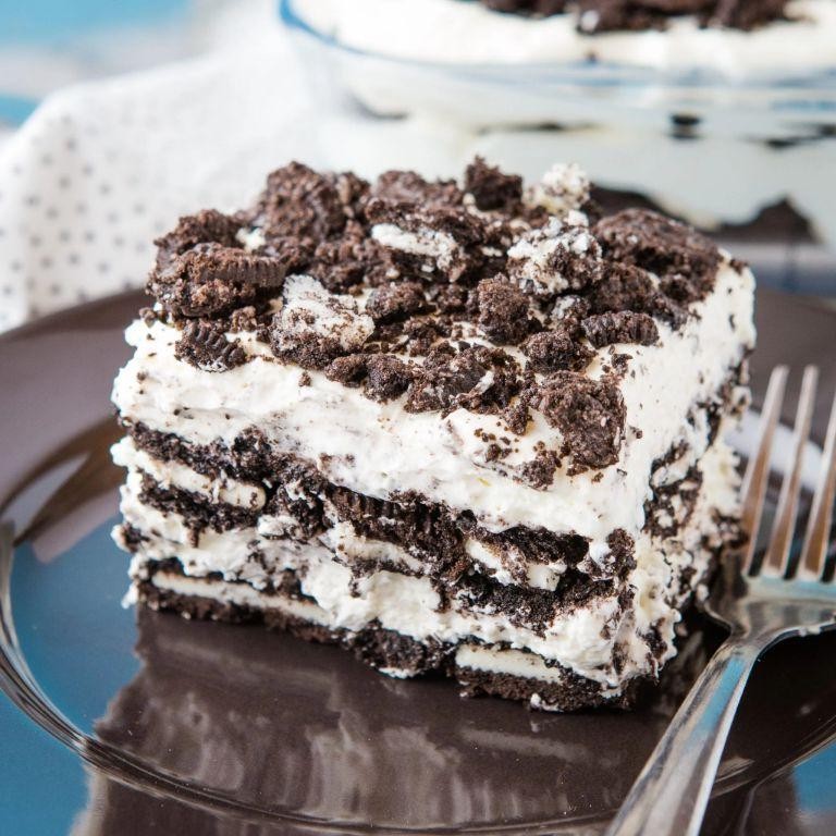 Easy No-Bake Cookies and Cream Ice Cream Cake