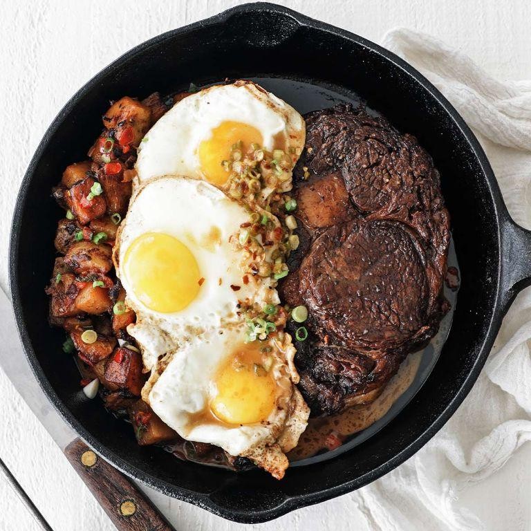 Easy Steak and Eggs