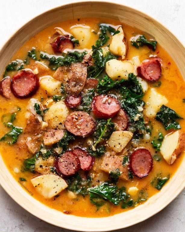 Eckrich Sausage and Kale Soup
