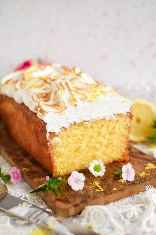Egg White Powder Lemon Drizzle Cake