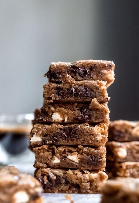 Espresso Chocolate Chip Bars
