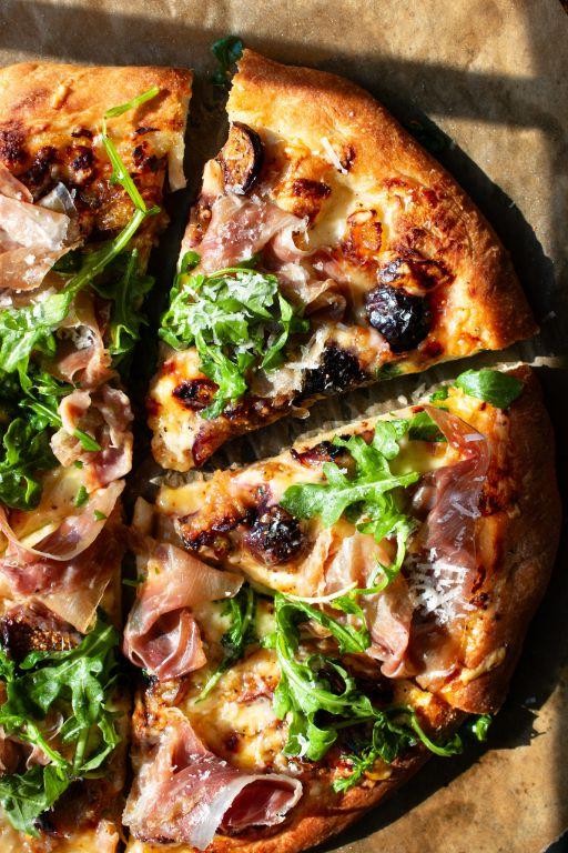 Fig and Prosciutto Pizza
