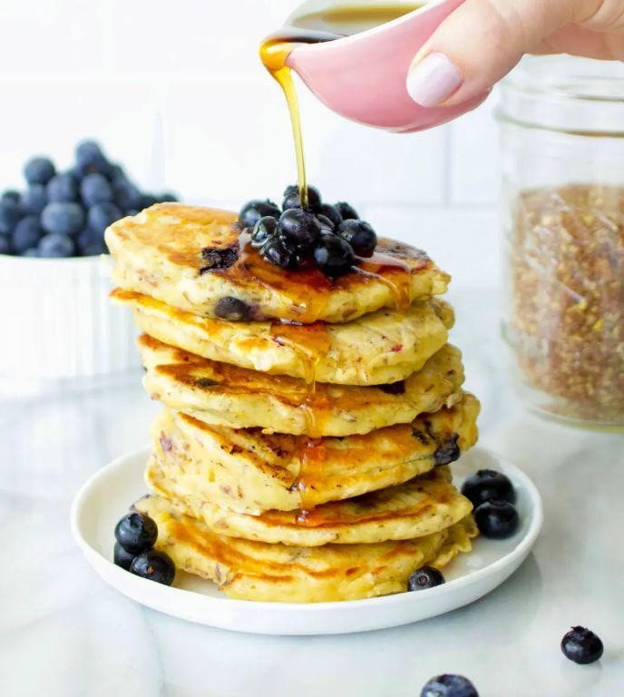 Flaxseed Pancakes with Blueberries